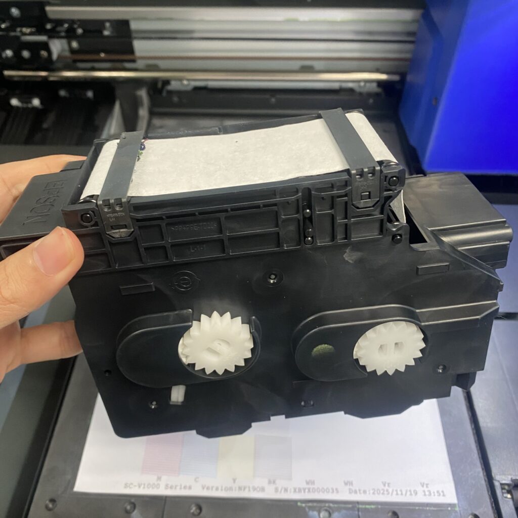 wiper (ไวเปอร์) เครื่องพิมพ์ยูวี Epson V1030 by uprintershop wiper (ไวเปอร์) เครื่องพิมพ์ยูวี Epson V1030 by uprintershop